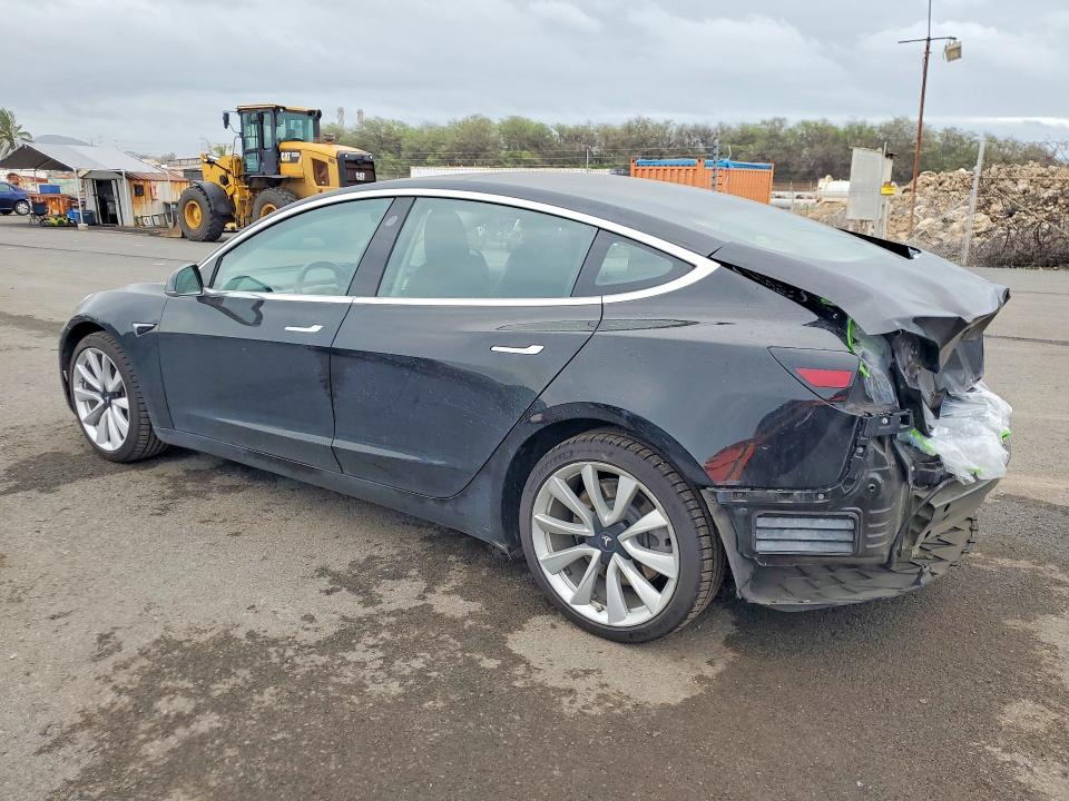 49288246 :رقم المزاد ، 5YJ3E1EA1KF190823 vin ، 2019 Tesla Model 3 مزاد بيع