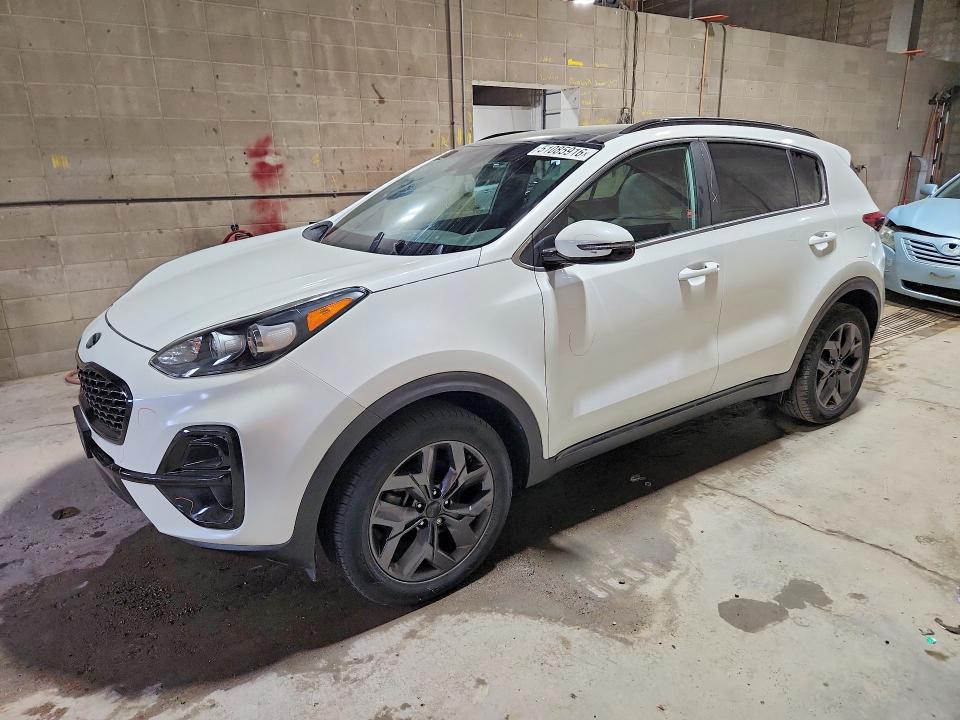 2022 Kia Sportage მანქანა იყიდება აუქციონზე, vin: KNDP6CAC2N7997881, აუქციონის ნომერი: 51085916