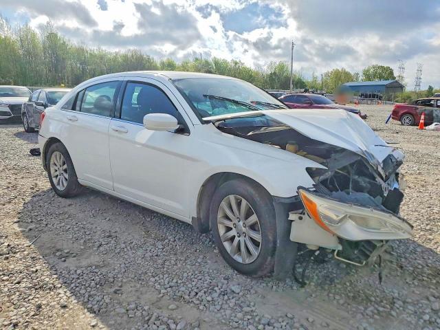 Aukcja sprzedaży 2012 Chrysler 200, vin: 1C3CCBBB1CN267514, numer aukcji: 48412026