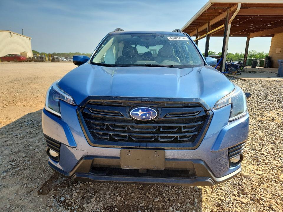 Продажа на аукционе авто 2022 Subaru Forester, vin: JF2SKAEC8NH513020, номер лота: 49025096