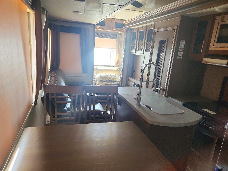 Aukcja sprzedaży 2018 Sabre By Forest Rive Recreational Vehicle (rv), vin: 4X4FSRM21J3012348, numer aukcji: 50922446