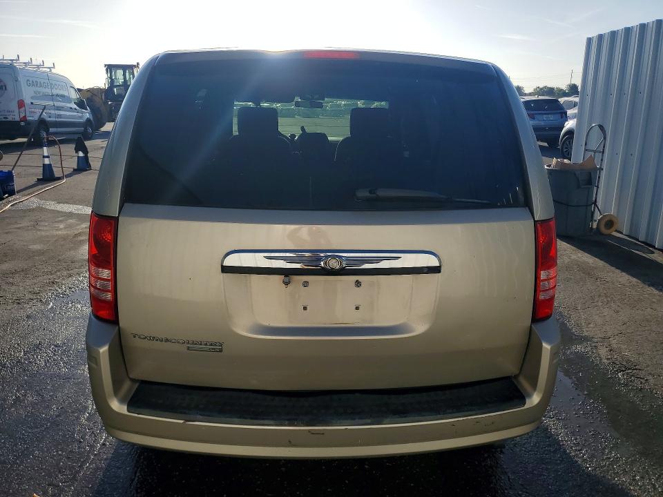 48355286 :رقم المزاد ، 2A8HR44H58R657726 vin ، 2008 Chrysler Town & Country مزاد بيع
