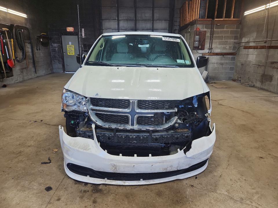 51451896 :رقم المزاد ، 2C4RDGBG8FR658257 vin ، 2015 Dodge Grand Caravan مزاد بيع