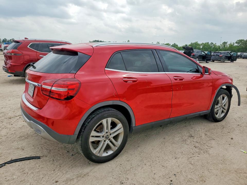 51358096 :رقم المزاد ، WDCTG4EB0LU020962 vin ، 2020 Mercedes-benz Gla مزاد بيع