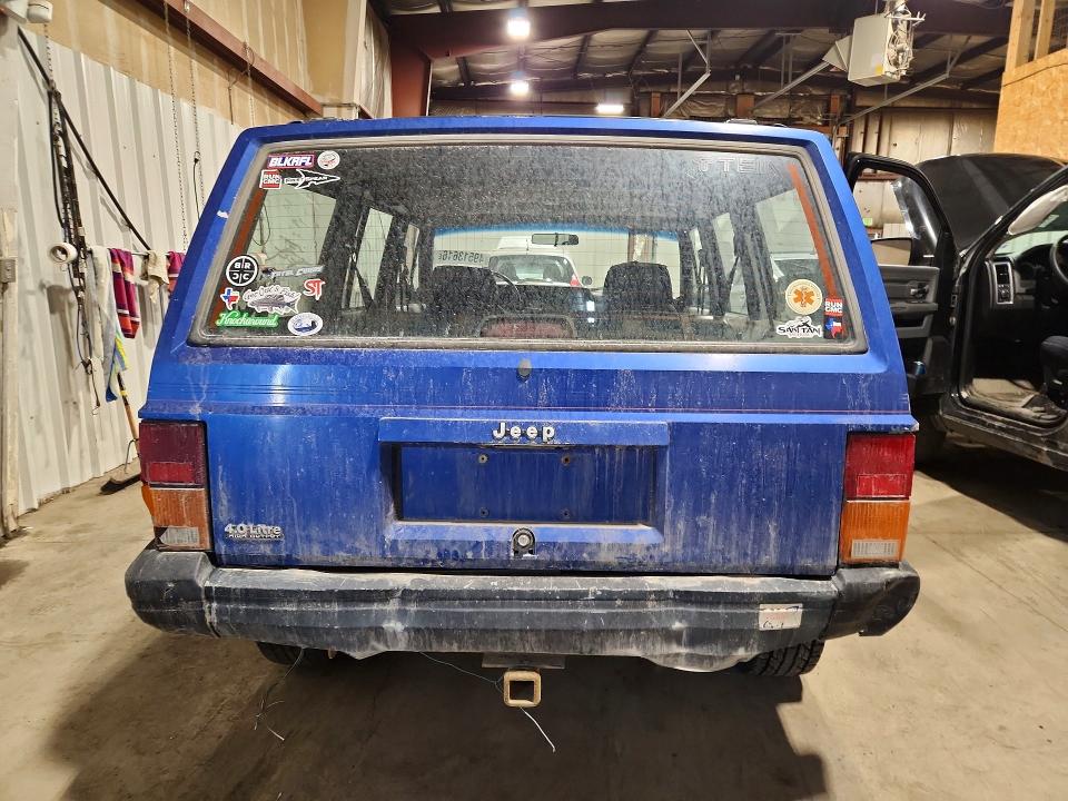 49513616 :رقم المزاد ، 1J4FJ28SXRL171708 vin ، 1994 Jeep Cherokee مزاد بيع