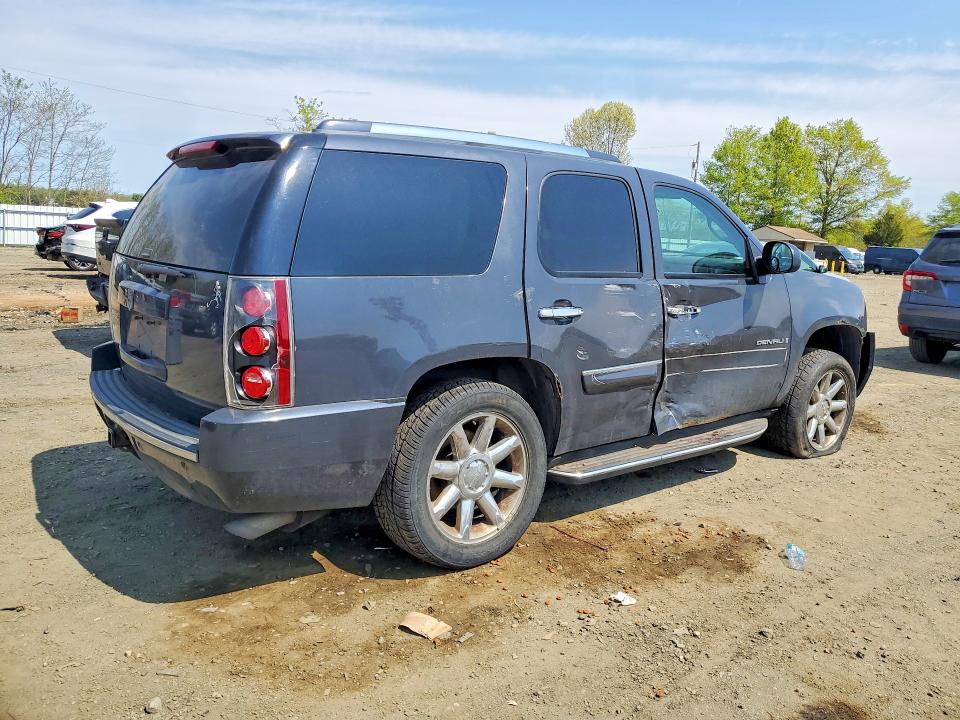 Продажа на аукционе авто 2008 Gmc Yukon, vin: 1GKFK63818J135281, номер лота: 51062816