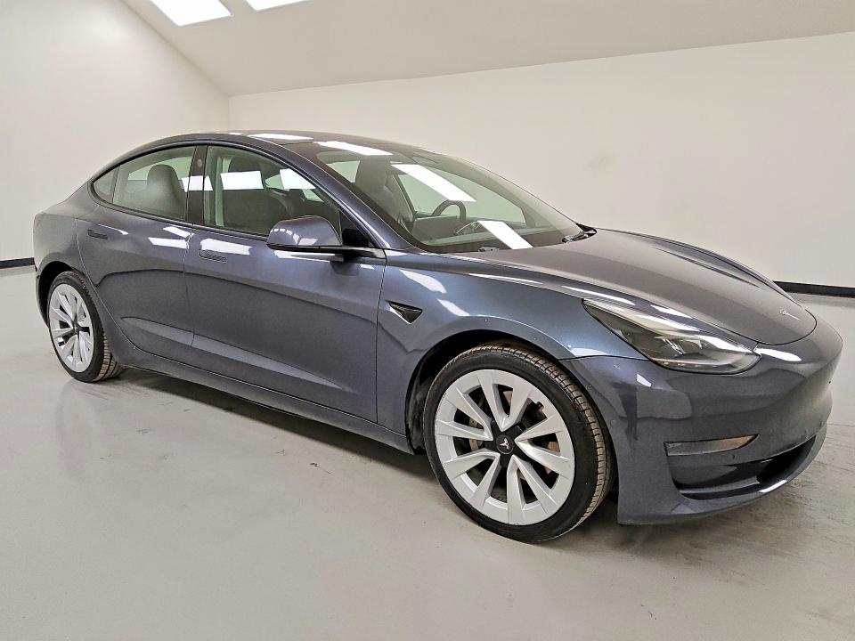Продажа на аукционе авто 2022 Tesla Model 3, vin: 5YJ3E1EA8NF285951, номер лота: 49848066