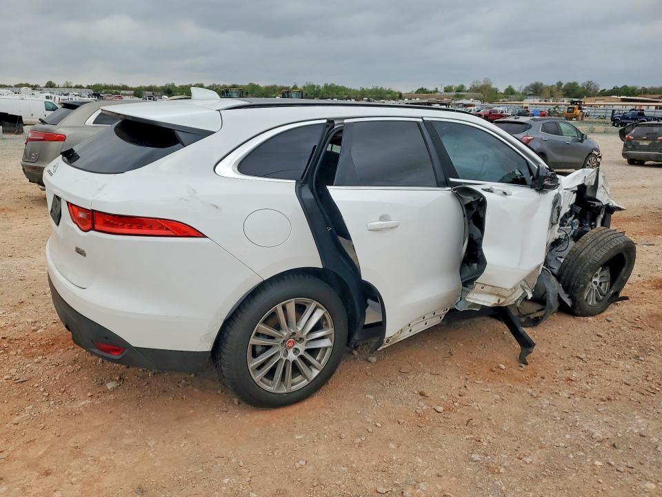 Aukcja sprzedaży 2018 Jaguar F-pace, vin: SADCK2FX9JA276359, numer aukcji: 48592896