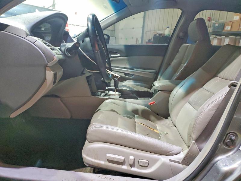 2009 Honda Accord მანქანა იყიდება აუქციონზე, vin: 1HGCP26869A086893, აუქციონის ნომერი: 51511636