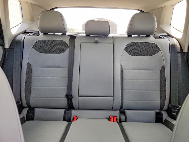 50969846 :رقم المزاد ، 3VVEX7B24RM095036 vin ، 2024 Volkswagen Taos مزاد بيع