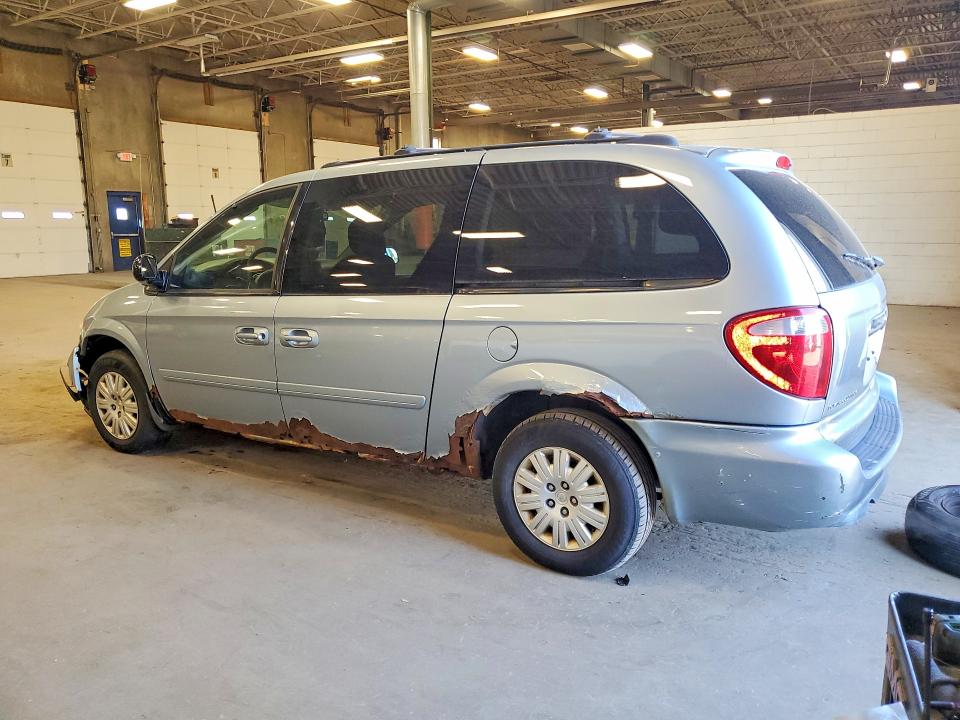 Продажа на аукционе авто 2005 Chrysler Town & Country, vin: 2C4GP44R45R199397, номер лота: 49879446