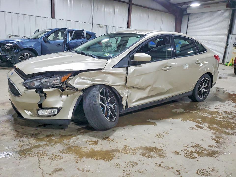 2018 Ford Focus მანქანა იყიდება აუქციონზე, vin: 1FADP3FE7JL256921, აუქციონის ნომერი: 51640836