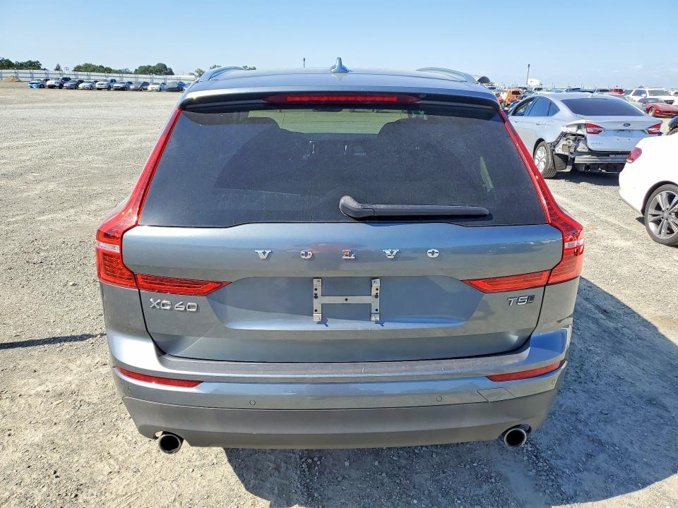 Продажа на аукционе авто 2018 Volvo Xc60, vin: LYV102RK1JB117742, номер лота: 52020426