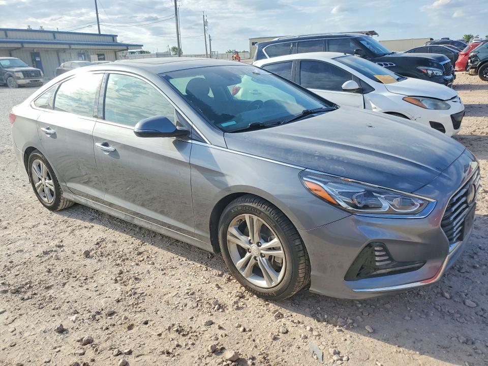 49388126 :رقم المزاد ، 5NPE34AF0JH642374 vin ، 2018 Hyundai Sonata مزاد بيع