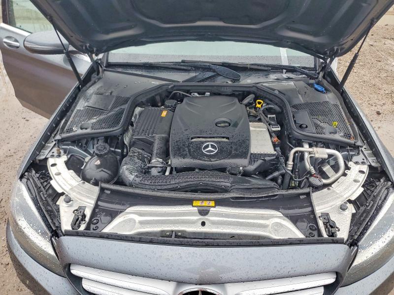 2017 Mercedes-benz C მანქანა იყიდება აუქციონზე, vin: 55SWF4KB2HU196100, აუქციონის ნომერი: 49811976