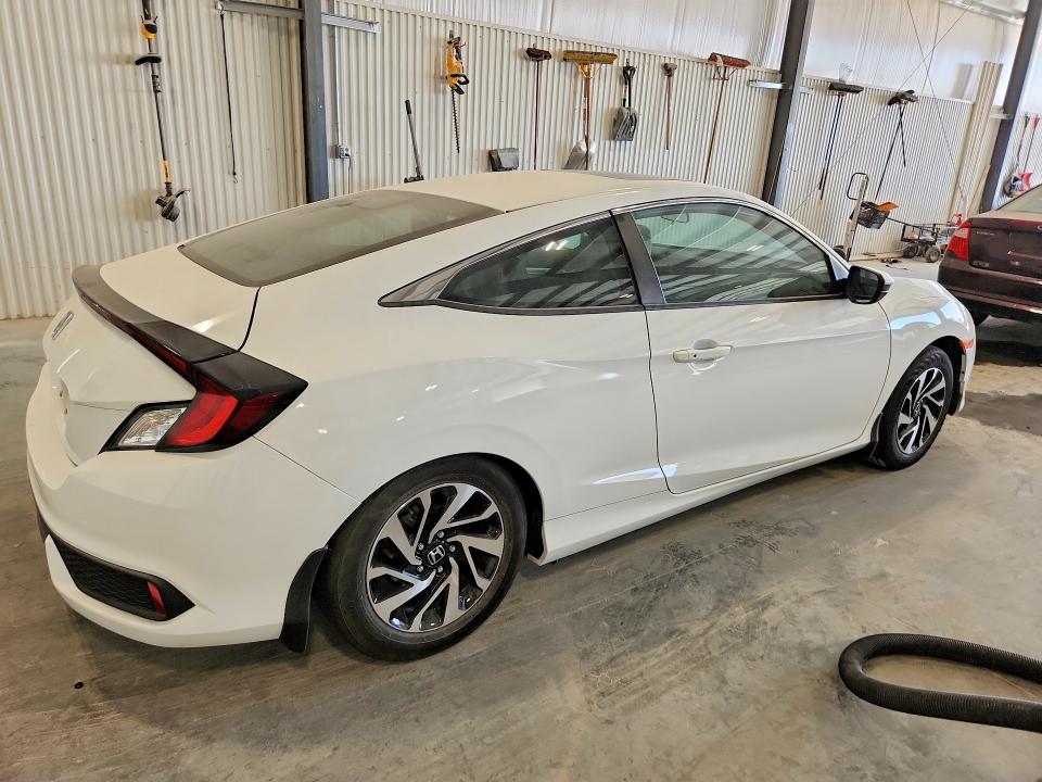 Продажа на аукционе авто 2016 Honda Civic, vin: 2HGFC4B00GH312588, номер лота: 50766996