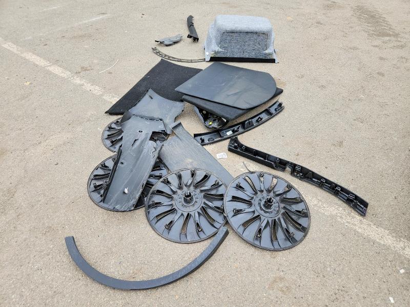 2023 Tesla Model Y მანქანა იყიდება აუქციონზე, vin: 7SAYGDEE3PF842274, აუქციონის ნომერი: 49411586