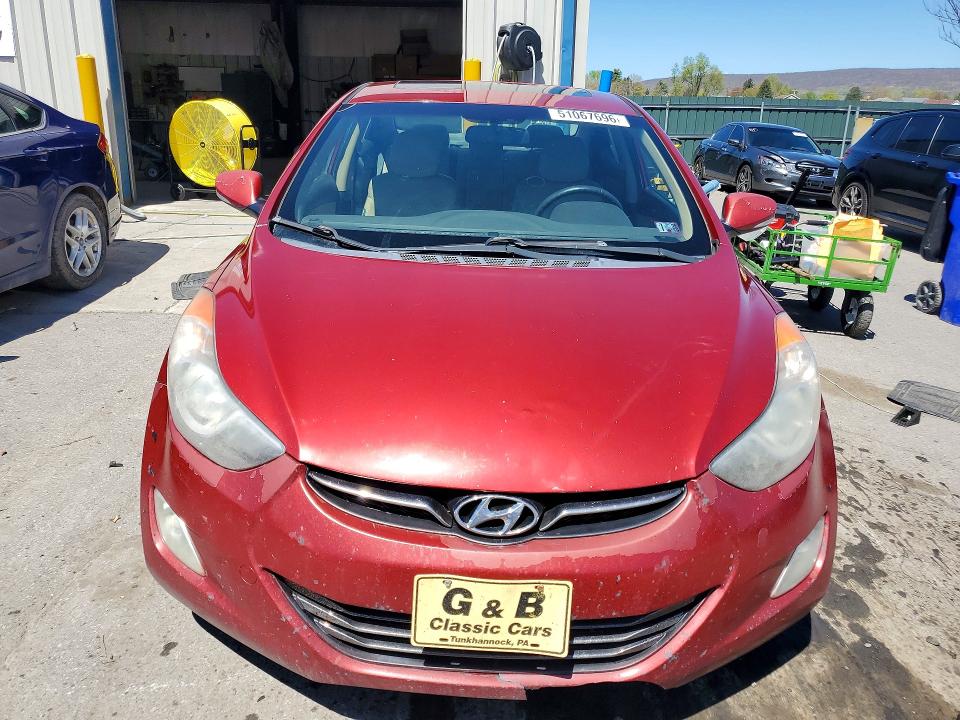 51067696 :رقم المزاد ، KMHDH4AE8BU157682 vin ، 2011 Hyundai Elantra مزاد بيع