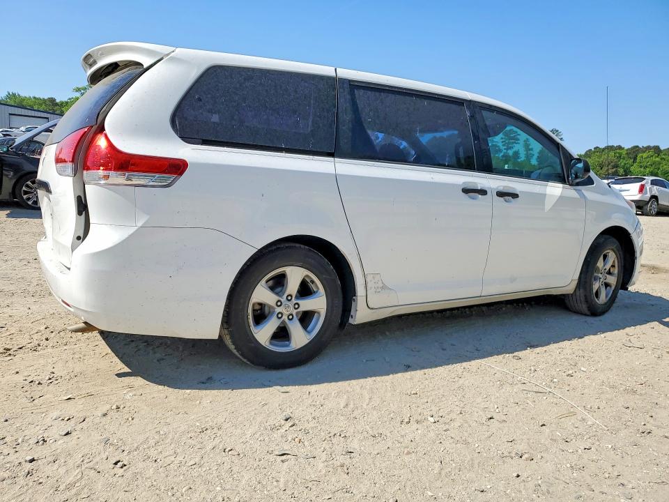 2013 Toyota Van მანქანა იყიდება აუქციონზე, vin: 5TDZK3DC5DS289239, აუქციონის ნომერი: 50834486
