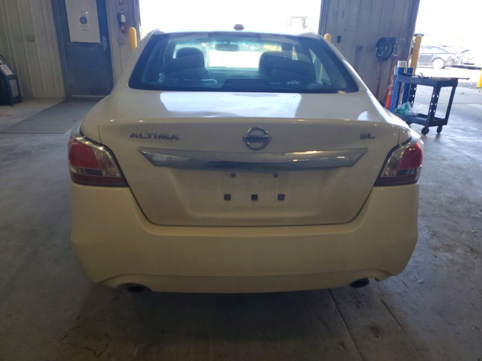 2015 Nissan Altima მანქანა იყიდება აუქციონზე, vin: 1N4AL3AP4FN871199, აუქციონის ნომერი: 54150676
