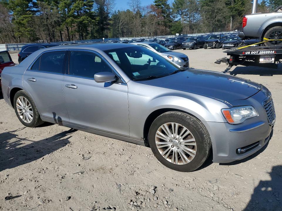 Aukcja sprzedaży 2014 Chrysler 300, vin: 2C3CCARG6EH352890, numer aukcji: 49226106
