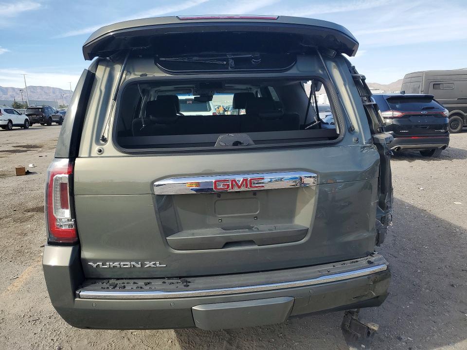 Продажа на аукционе авто 2018 Gmc Yukon Xl, vin: 1GKS2HKJ2JR100660, номер лота: 49476216