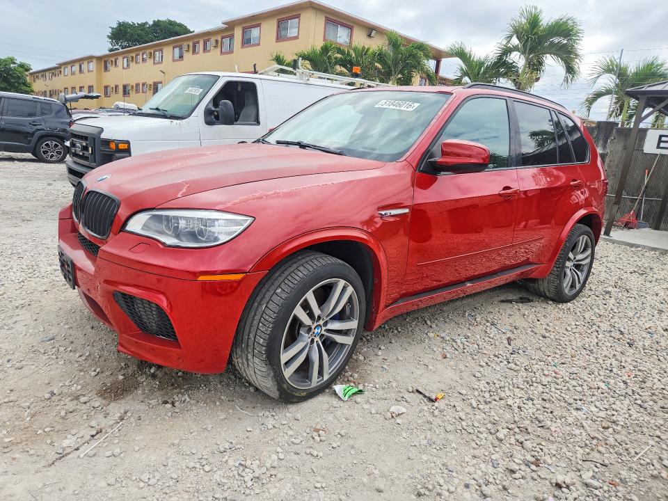 51846016 :رقم المزاد ، 5YMGY0C59D0C11700 vin ، 2013 Bmw X5 مزاد بيع