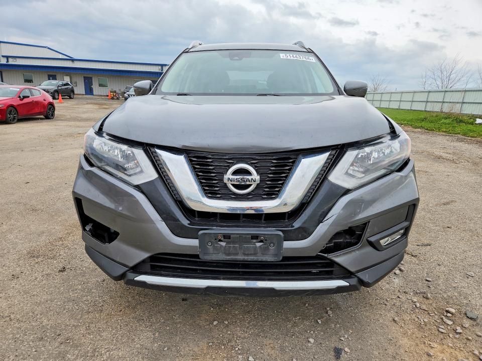 2017 Nissan Rogue მანქანა იყიდება აუქციონზე, vin: JN8AT2MV8HW017834, აუქციონის ნომერი: 51443766