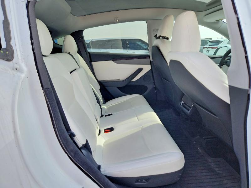48387526 :رقم المزاد ، 7SAYGDED9TA430648 vin ، 2026 Tesla Model Y مزاد بيع