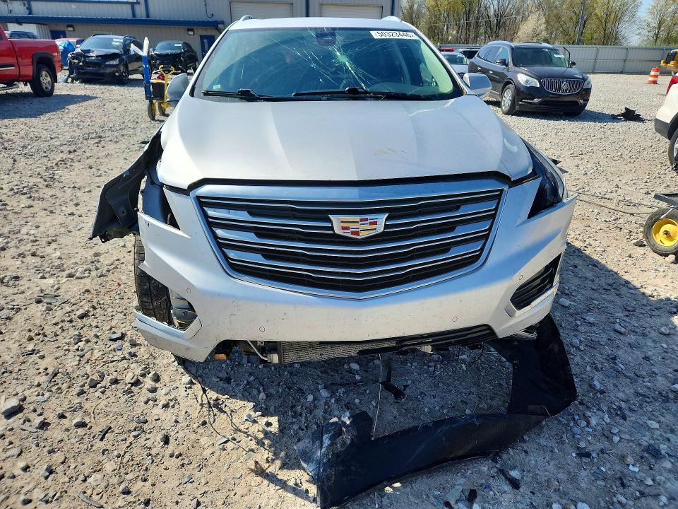 50323446 :رقم المزاد ، 1GYKNDRS5HZ226297 vin ، 2017 Cadillac Xt5 مزاد بيع