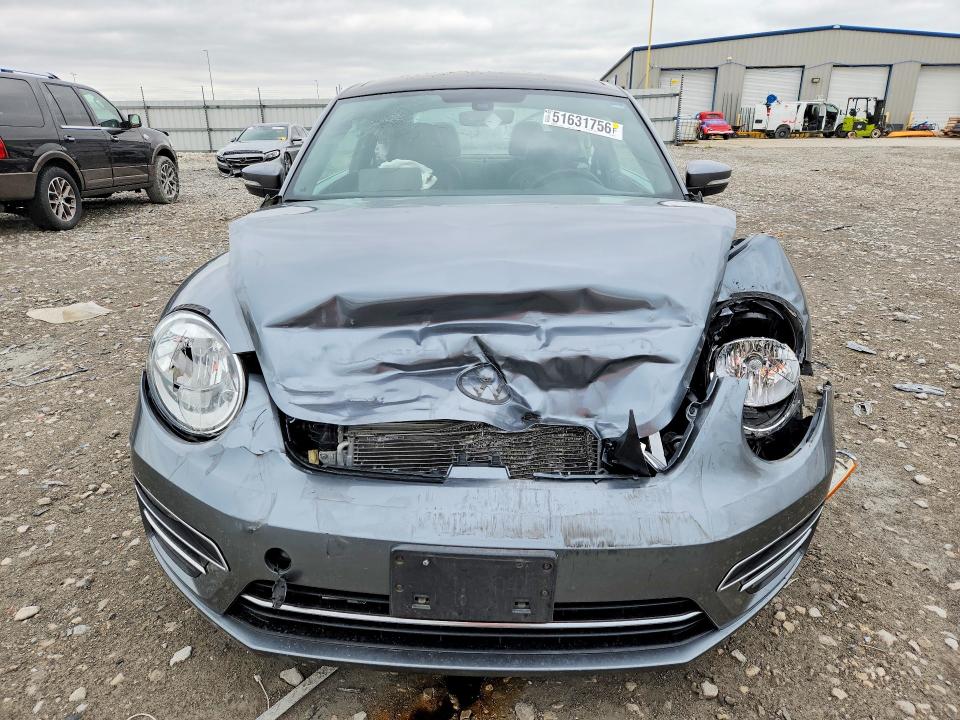 Продажа на аукционе авто 2018 Volkswagen Beetle, vin: 3VWJD7AT0JM701918, номер лота: 51631756