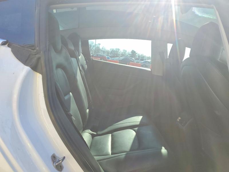 49603656 :رقم المزاد ، 5YJ3E1EA8KF300010 vin ، 2019 Tesla Model 3 مزاد بيع