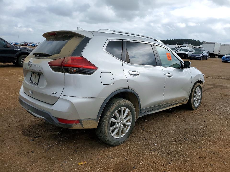 2017 Nissan Rogue მანქანა იყიდება აუქციონზე, vin: KNMAT2MTXHP525307, აუქციონის ნომერი: 49182486