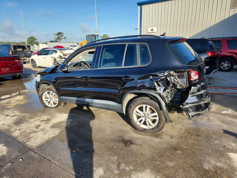 Продажа на аукционе авто 2017 Volkswagen Tiguan, vin: WVGAV7AX6HK018895, номер лота: 51094396