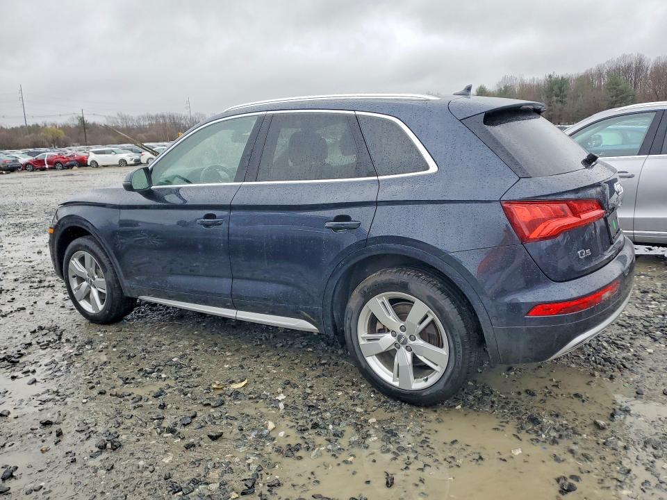47960096 :رقم المزاد ، WA1CNBFY1K2053671 vin ، 2019 Audi Q5 مزاد بيع