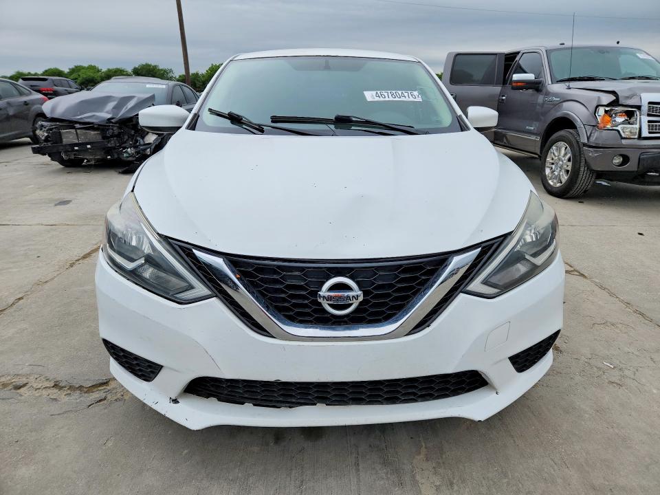 46780476 :رقم المزاد ، 3N1AB7AP8HY233888 vin ، 2017 Nissan Sentra مزاد بيع
