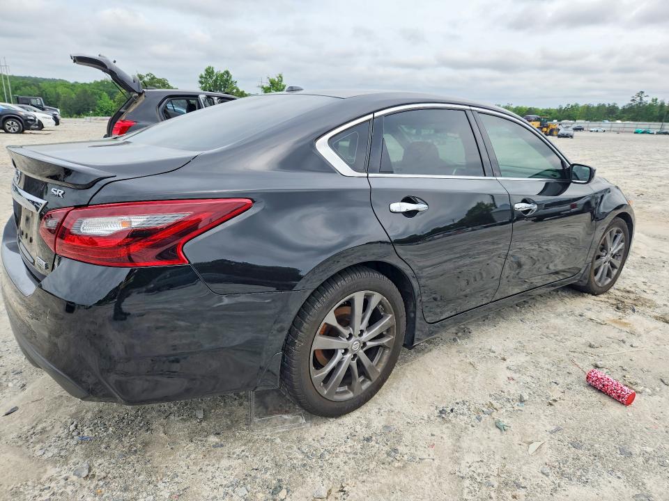 51143736 :رقم المزاد ، 1N4AL3AP3JC290071 vin ، 2018 Nissan Altima مزاد بيع
