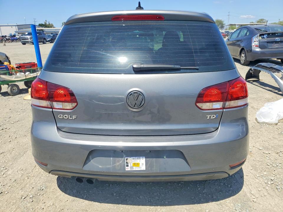 49500156 :رقم المزاد ، WVWDM7AJ8EW000435 vin ، 2014 Volkswagen Golf مزاد بيع