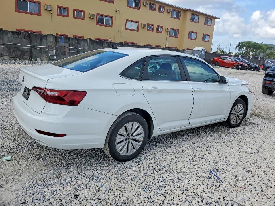 48361186 :رقم المزاد ، 3VWCB7BUXLM058356 vin ، 2020 Volkswagen Jetta مزاد بيع