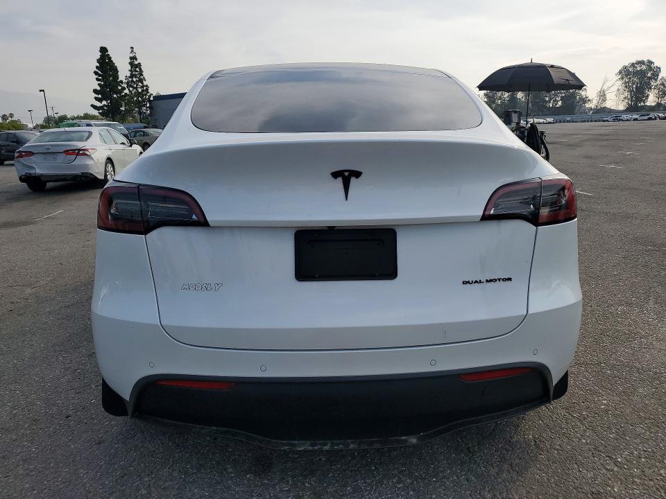 Продаж на аукціоні авто 2022 Tesla Model Y, vin: 7SAYGDEE9NF558760, номер лоту: 49285946