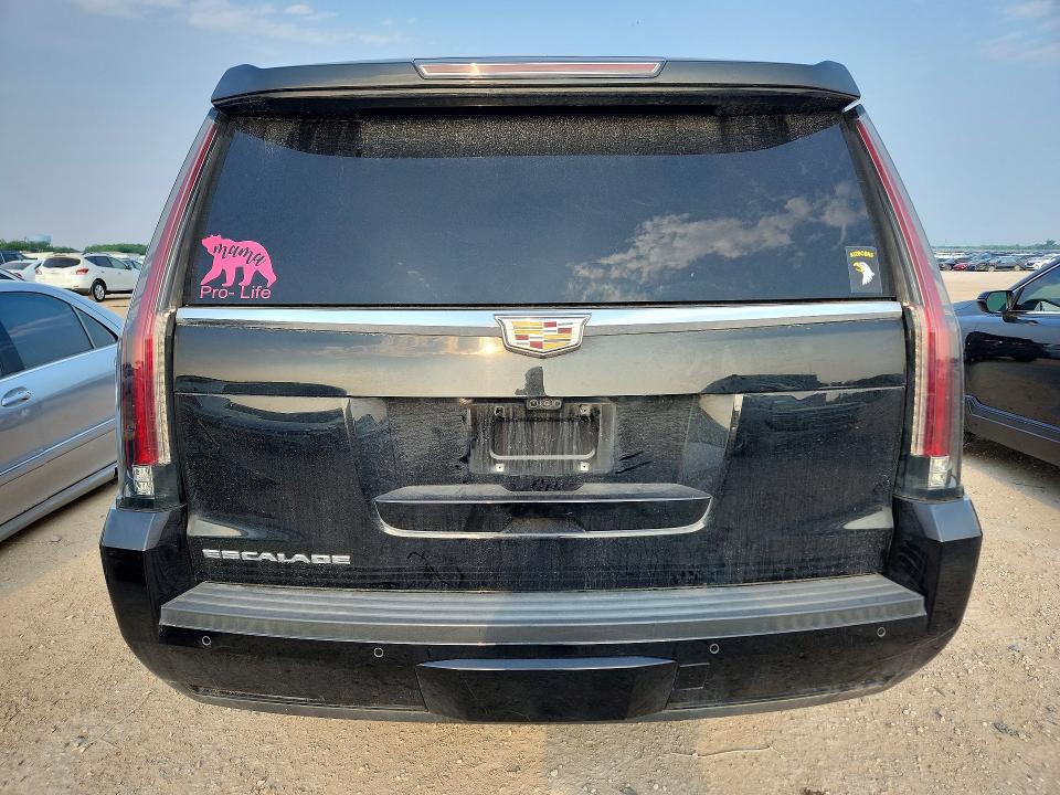 51606656 :رقم المزاد ، 1GYS4JKJ0LR105088 vin ، 2020 Cadillac Escalade مزاد بيع