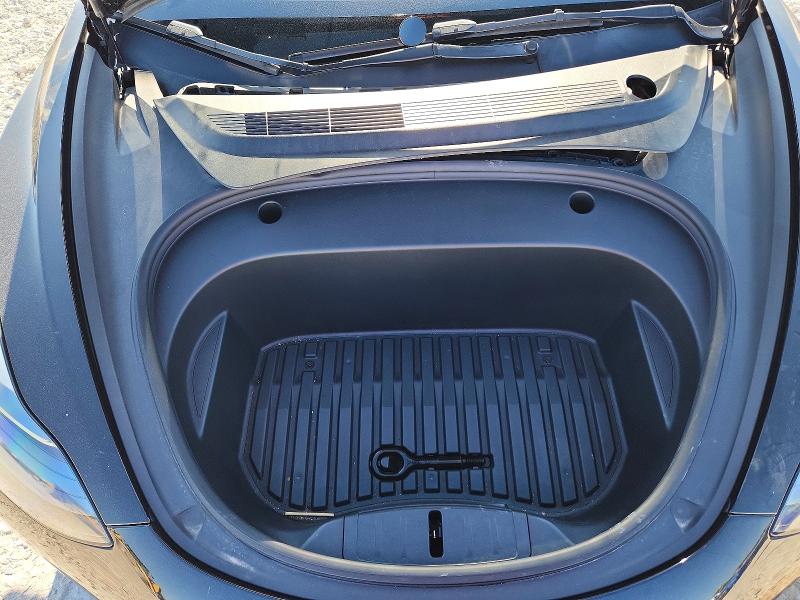 2022 Tesla Model 3 მანქანა იყიდება აუქციონზე, vin: 5YJ3E1EC0NF363477, აუქციონის ნომერი: 51673566