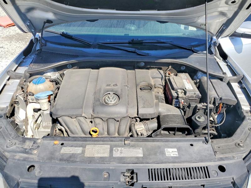 2012 Volkswagen Passat მანქანა იყიდება აუქციონზე, vin: 1VWBP7A36CC049595, აუქციონის ნომერი: 51283766