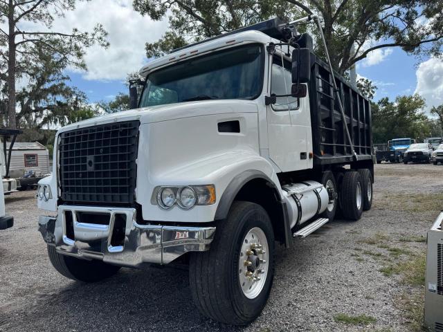Продаж на аукціоні авто 2003 Volvo Vhd, vin: 4V5KC9GH33N347488, номер лоту: 51127236