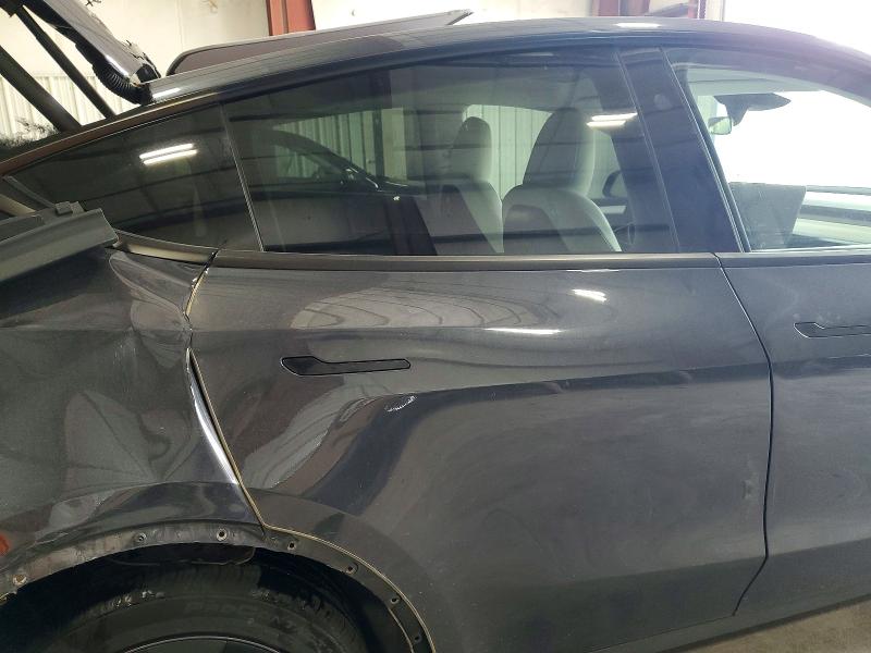 Продаж на аукціоні авто 2025 Tesla Model Y, vin: 7SAYGAEEXSF233741, номер лоту: 51413286