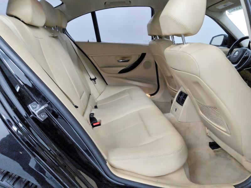 48609556 :رقم المزاد ، WBA3C1C53FP116842 vin ، 2015 Bmw 328 مزاد بيع