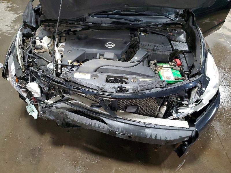 2014 Nissan Altima მანქანა იყიდება აუქციონზე, vin: 1N4AL3AP2EC147215, აუქციონის ნომერი: 49084216