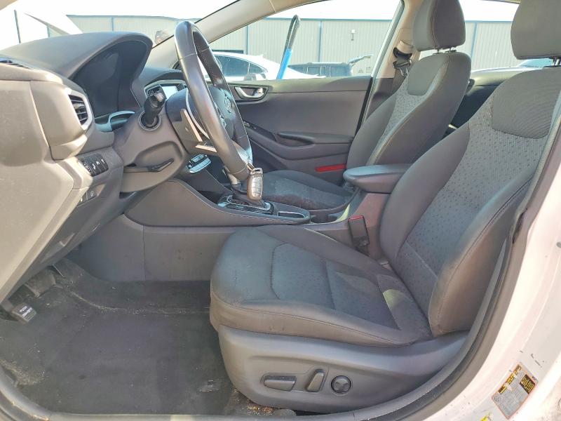 2019 Hyundai Ioniq Hybrid მანქანა იყიდება აუქციონზე, vin: KMHC75LC1KU105553, აუქციონის ნომერი: 49019826