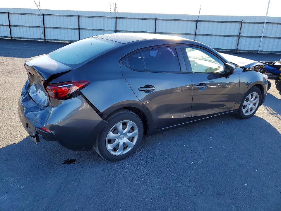 2018 Mazda 3 მანქანა იყიდება აუქციონზე, vin: 3MZBN1U74JM183986, აუქციონის ნომერი: 49019586
