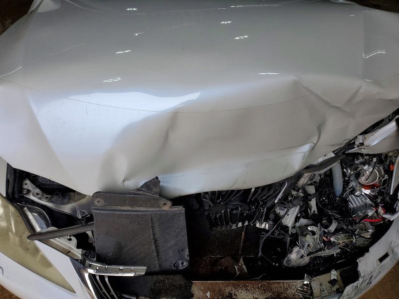 51122216 :رقم المزاد ، JTHCF5C28A2032950 vin ، 2010 Lexus Is مزاد بيع